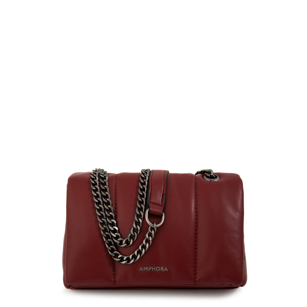 Cartera bandolera con tapa elian mediana rojo oscuro – Amphora Chile