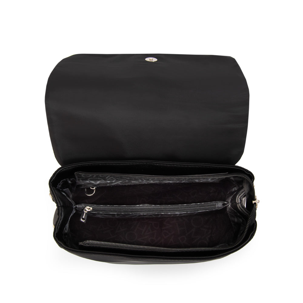 Mochila con tapa mediana guinea negro especial