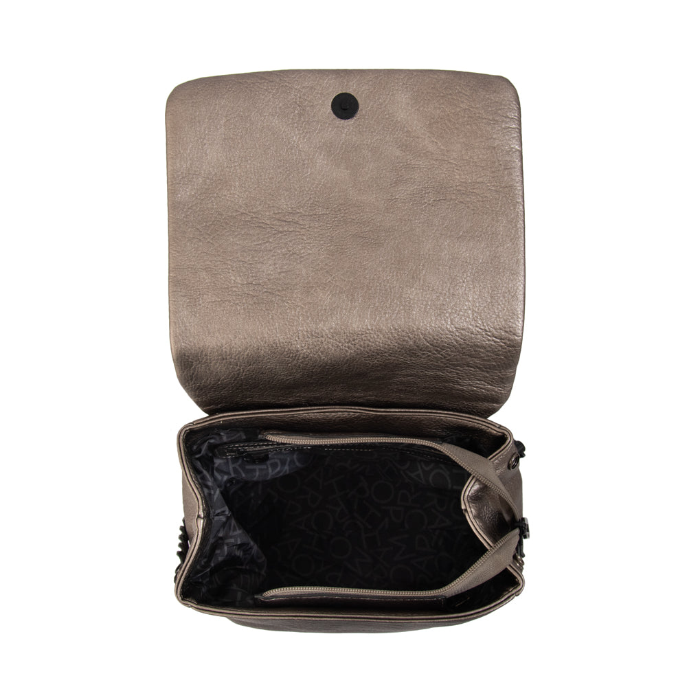 Mochila con tapa tatiana pequeña plateado oscuro