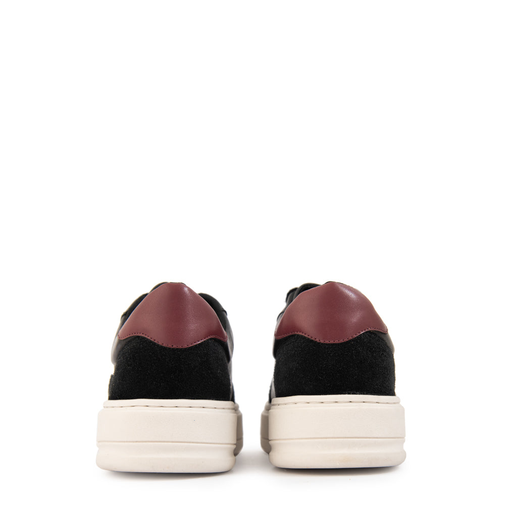 Zapatilla kristen cuero negro