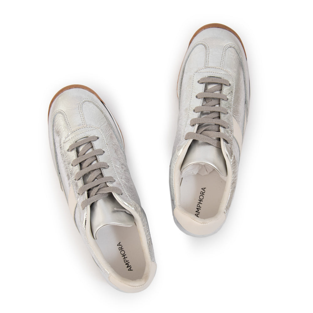 Zapatilla mila cuero plateado
