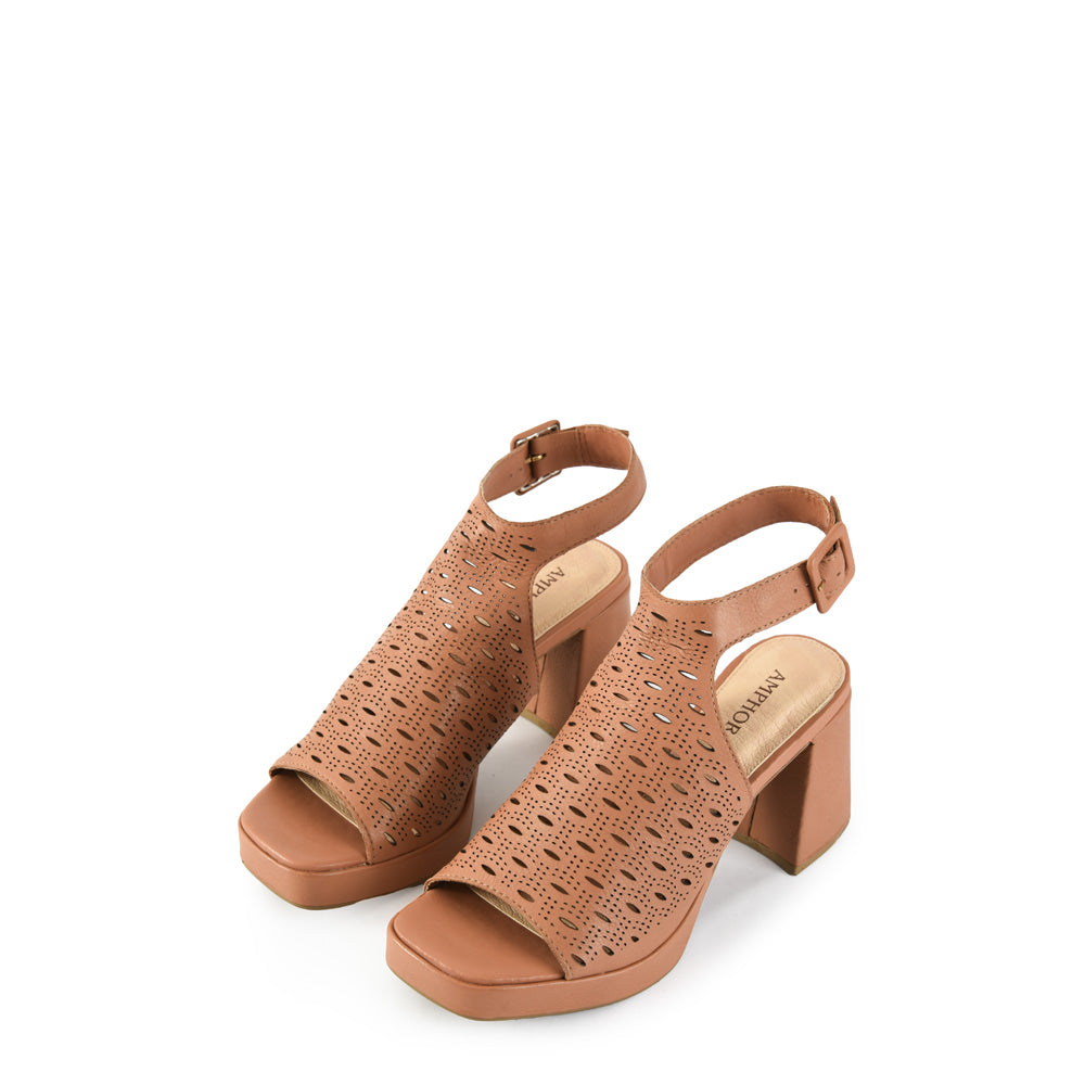 Sandalia salma cuero camel