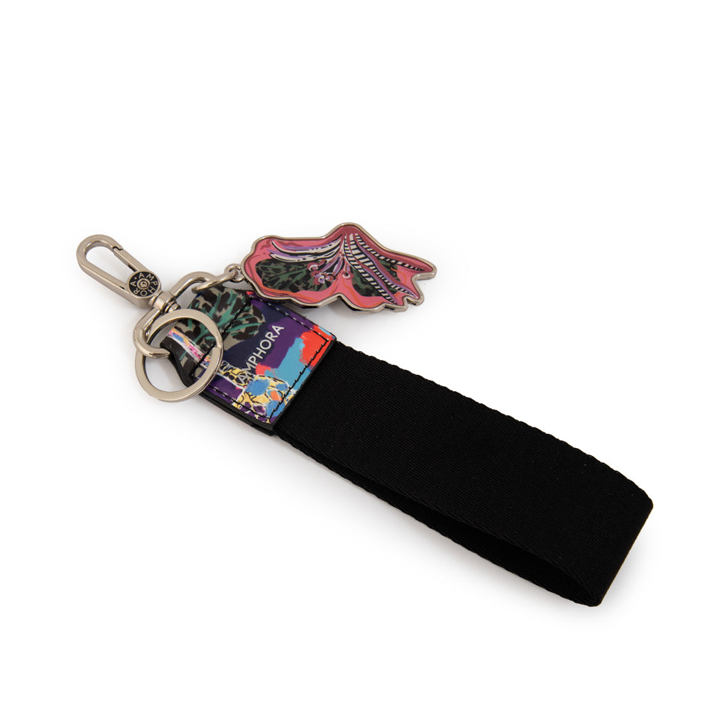 Hanging trinidad negro