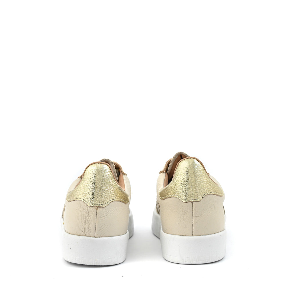 Zapatilla paty cuero beige
