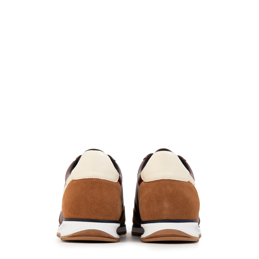 Zapatilla neve cuero burdeo