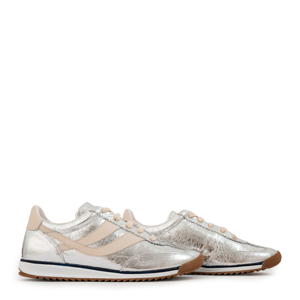 Zapatilla neve cuero plateado