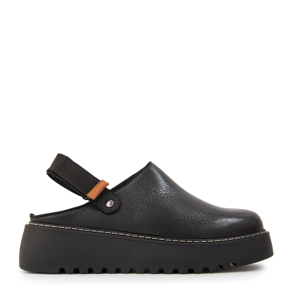 Sueco cala cuero negro