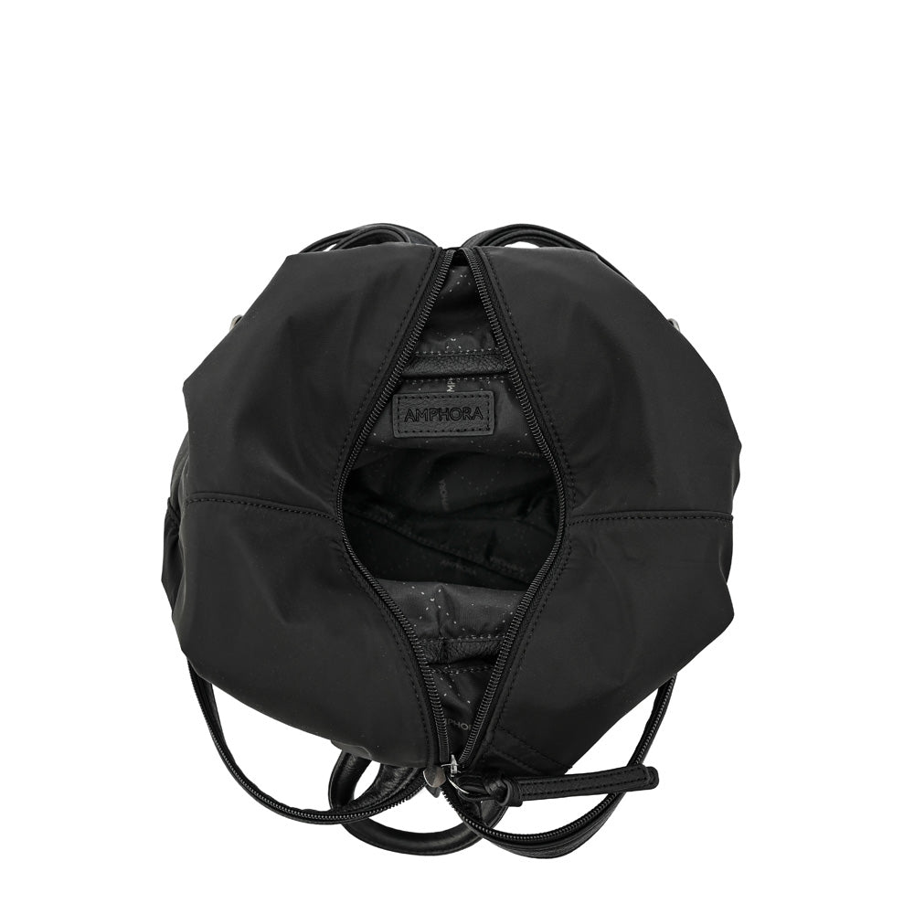 Mochila yomy mediana negro especial