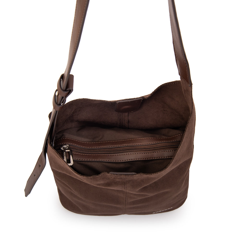 Cartera corte oval isna café oscuro