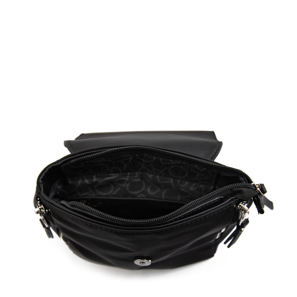 Mochila con tapa neferet mediana negro especial