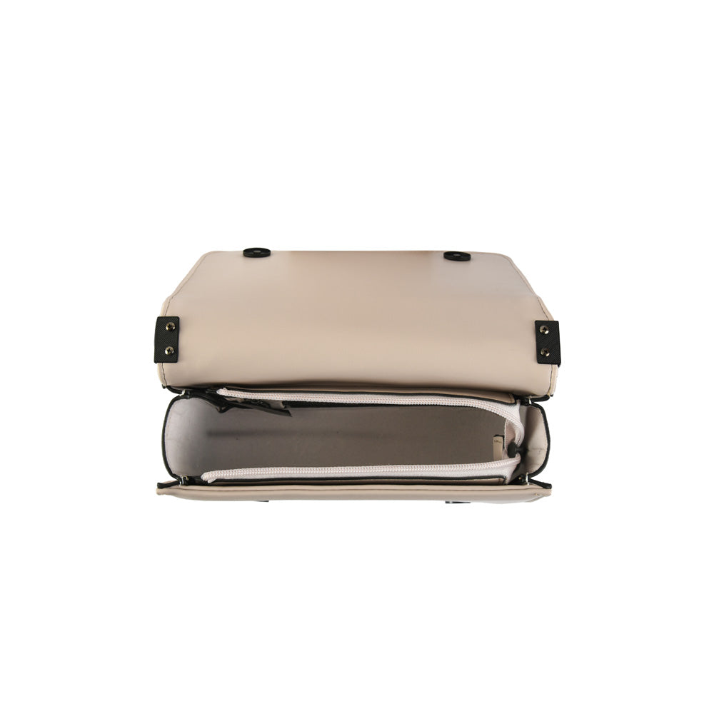 Cartera bandolera con tapa muller mediana blanco crudo