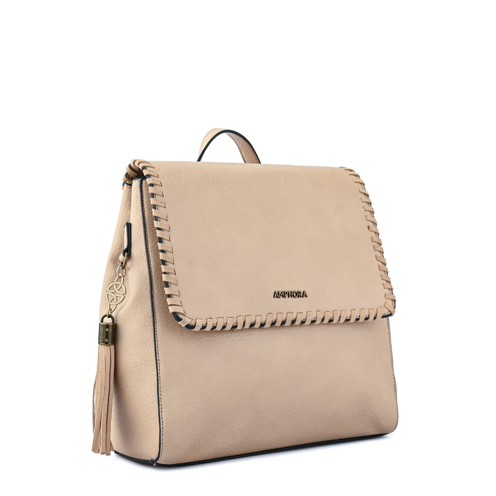 Mochila con tapa evelyn mediana beige