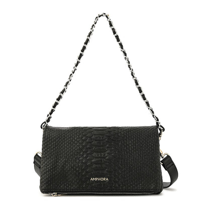 Cartera bandolera con tapa mediana alvar negro