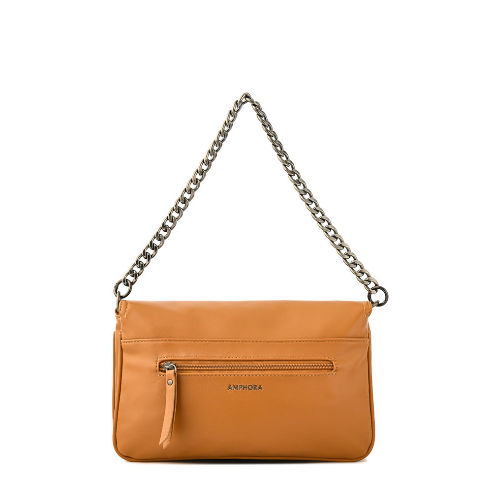 Cartera bandolera con tapa anto mediana camel