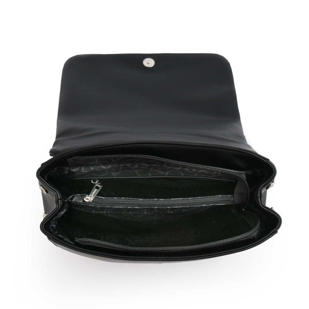Mochila con tapa guinea mediana negro