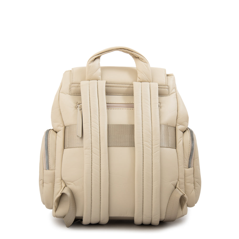 Mochila con tapa jenifer mediana blanco crudo