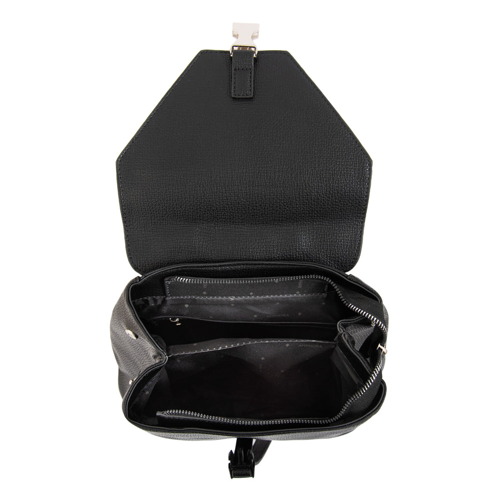 Mochila con tapa dayla mediana negro