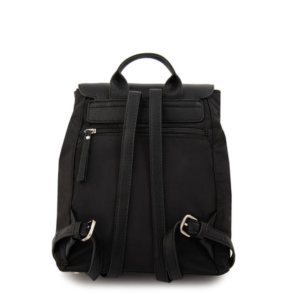 Mochila con tapa dayla mediana negro especial