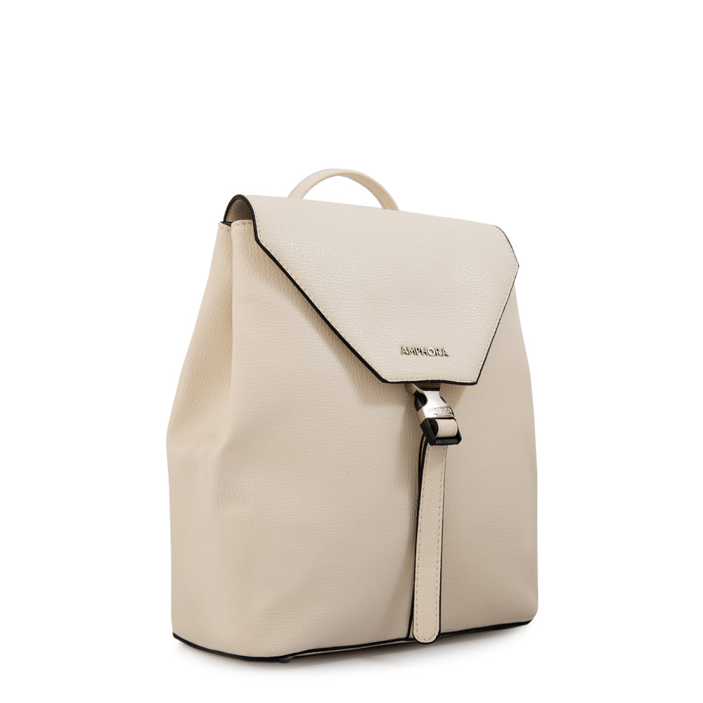 Mochila con tapa dayla mediana blanco crudo