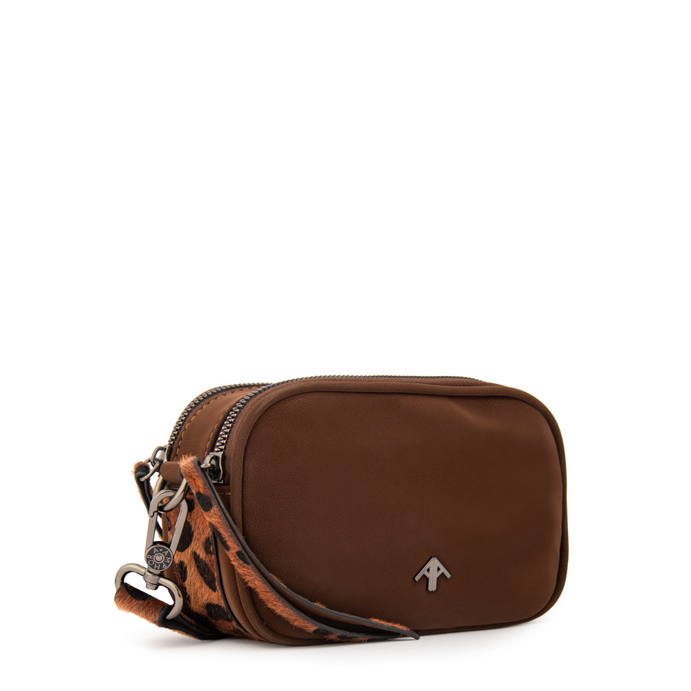 Cartera bandolera pricila pequeña café oscuro