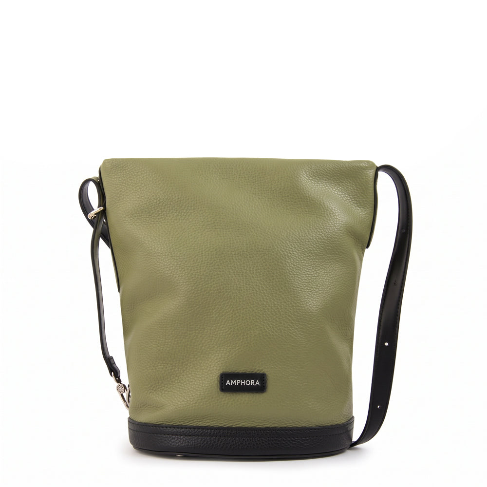 Cartera corte recto gigi verde oliva