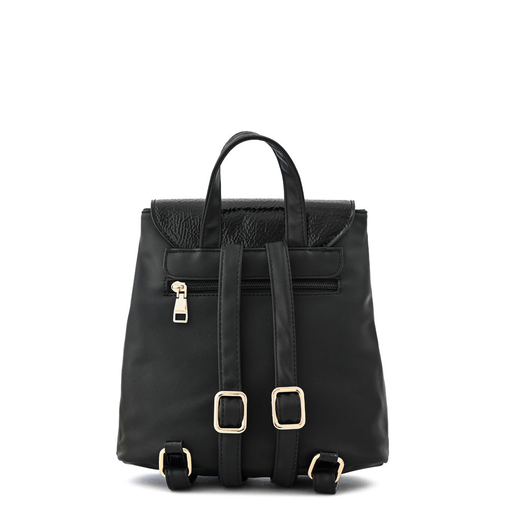 Mini Mochila con tapa aimar mediana negro especial