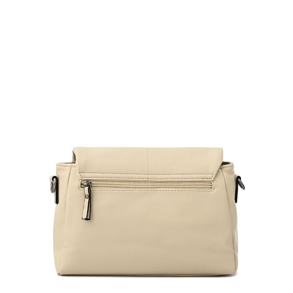 Cartera bandolera con tapa elena mediana blanco crudo