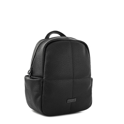 Mochila mediana charo negro texturizado