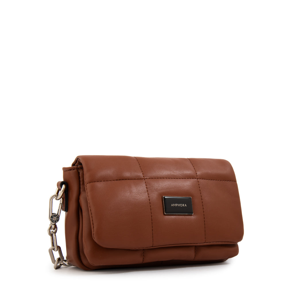 Cartera bandolera con tapa vania mediana café