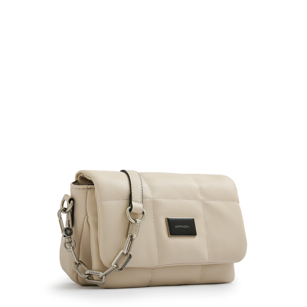 Cartera bandolera con tapa vania mediana blanco crudo