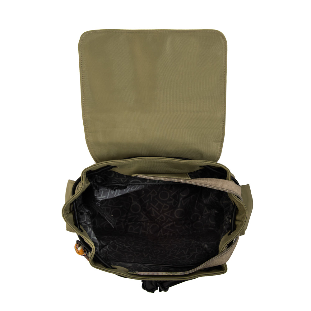 Mochila con tapa tina mediana verde oliva