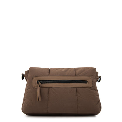 Cartera bandolera con tapa trinity mediana taupe oscuro