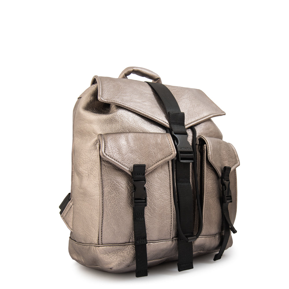 Mochila suki mediana plateado oscuro