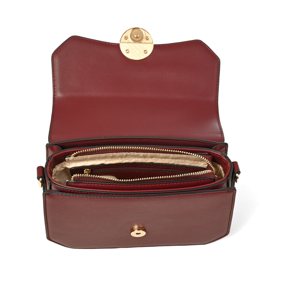 Cartera bandolera con tapa vania mediana burdeo