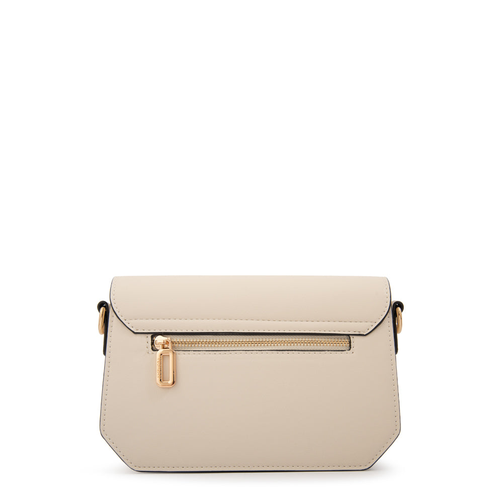 Cartera bandolera con tapa vania mediana blanco crudo
