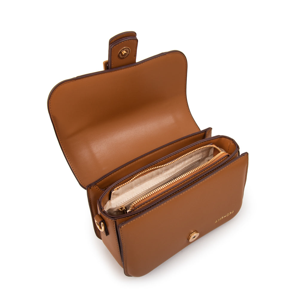 Cartera bandolera con tapa tifany pequeña camel