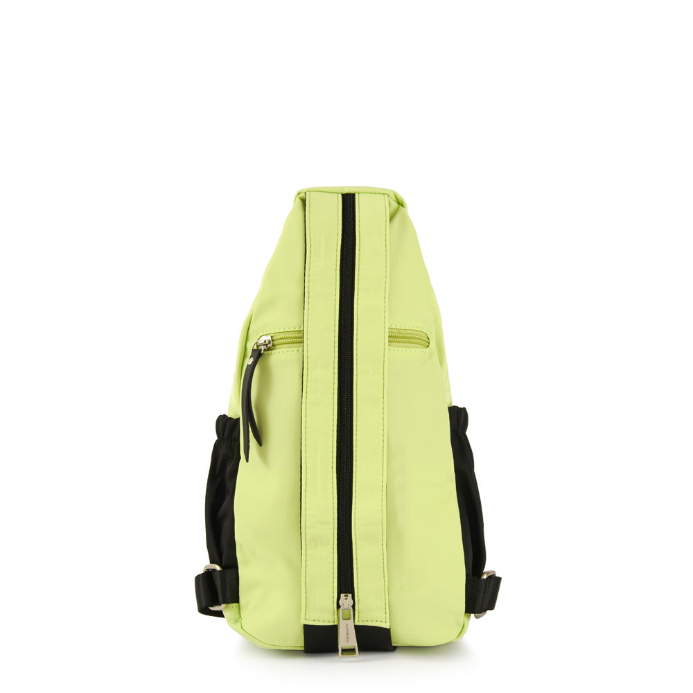 Mochila montse mediana verde claro