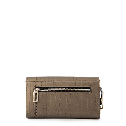 Billetera mediana guinea plateado oscuro