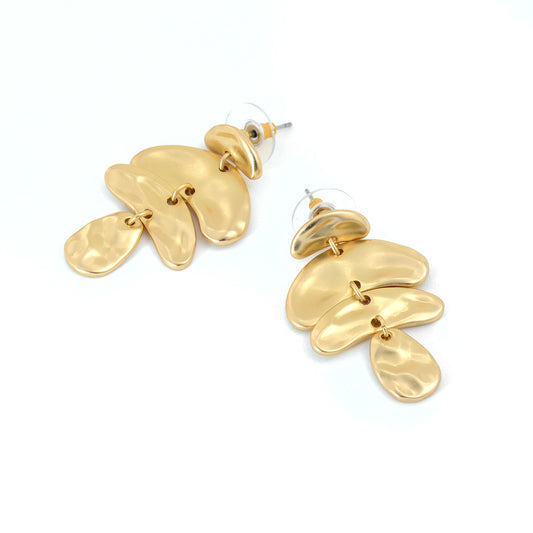 Aros con colgante teresa dorado claro