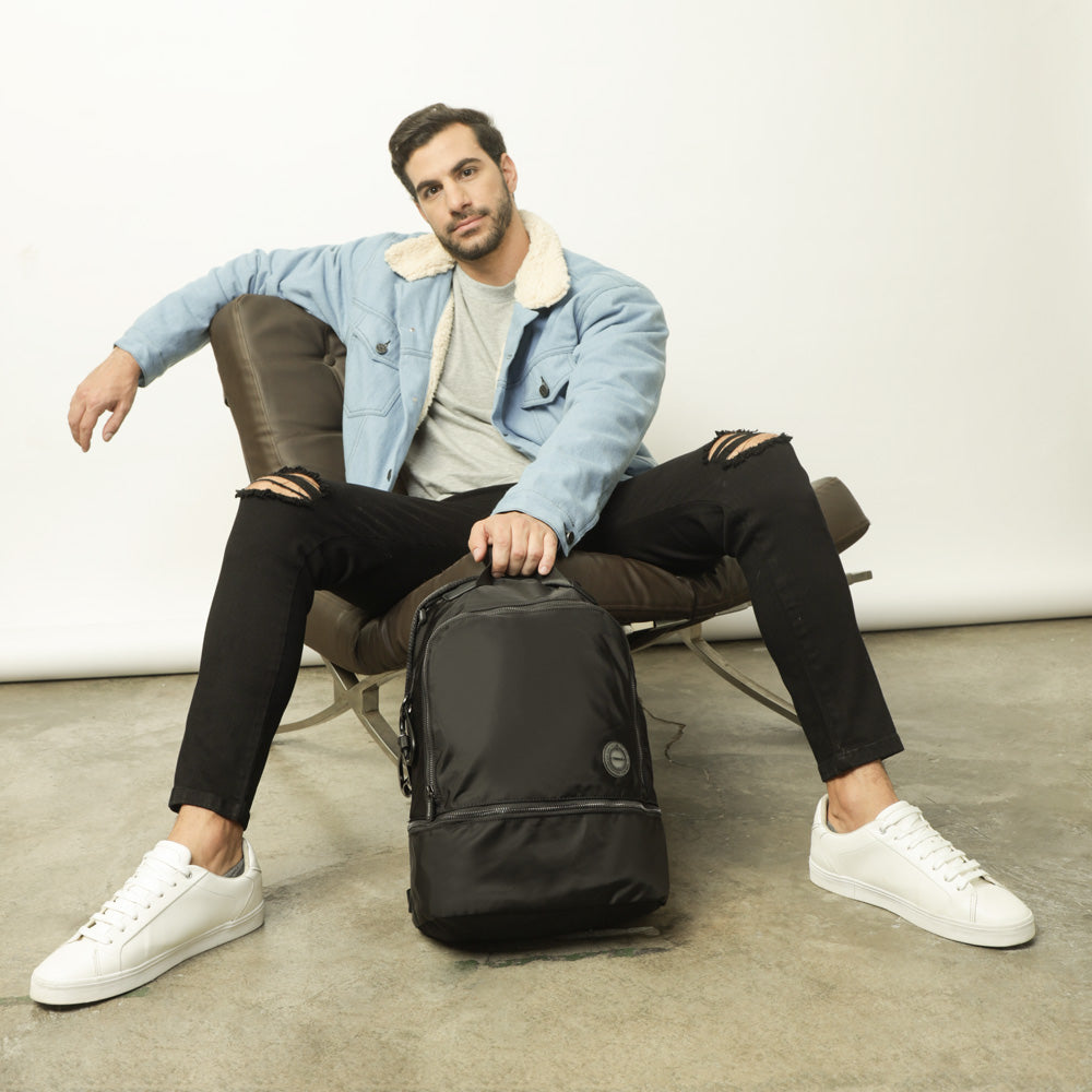 Mochila porta notebook raul grande negro