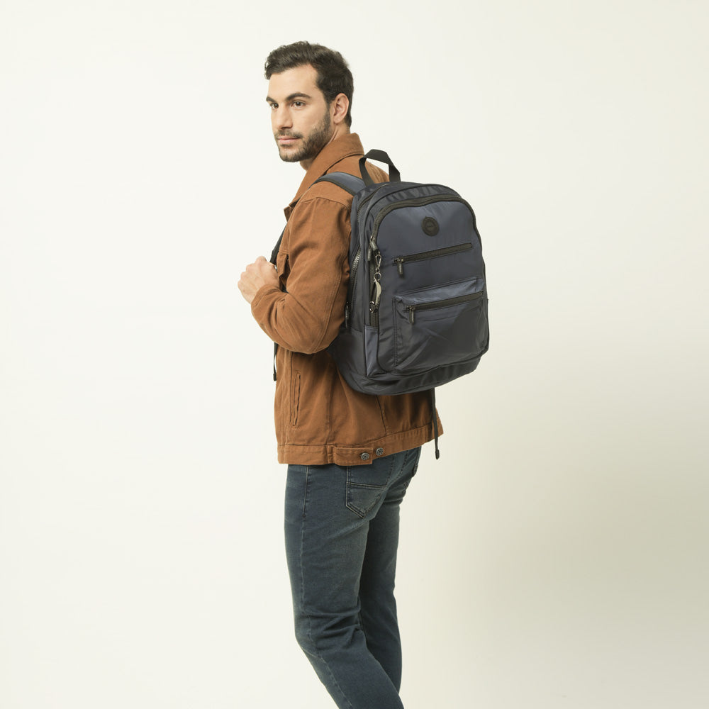 Mochila porta notebook gerard grande azul oscuro