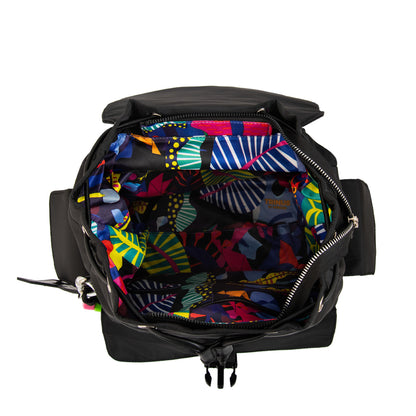 Mochila con tapa melania mediana negro