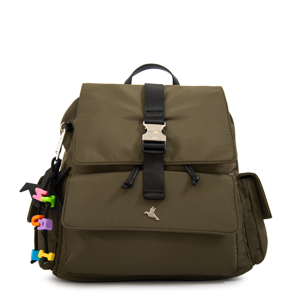 Mochila con tapa melania mediana