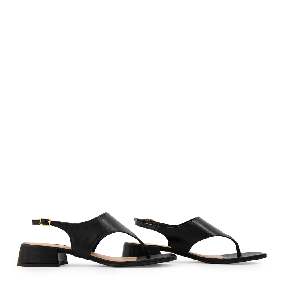 Sandalia amalfi cuero negro