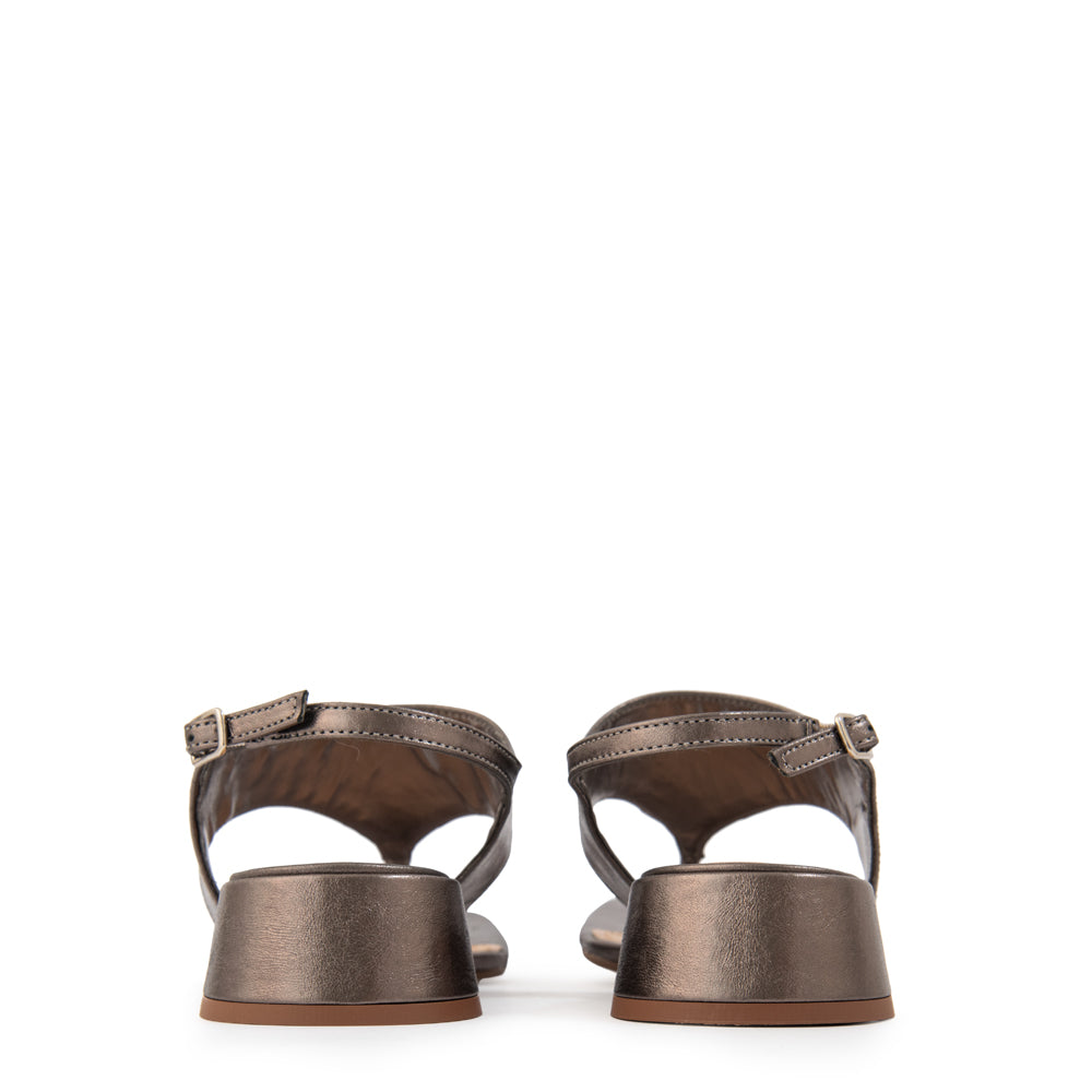 Sandalia amalfi cuero plateado oscuro