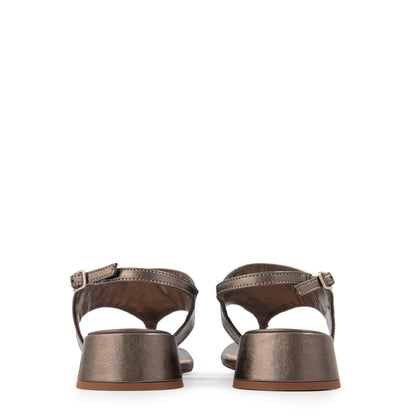 Sandalia amalfi cuero plateado oscuro