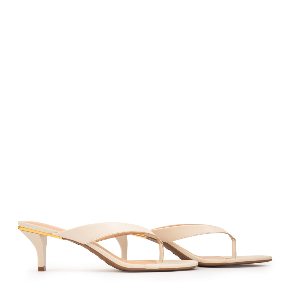 Sandalia mule andrea blanco crudo