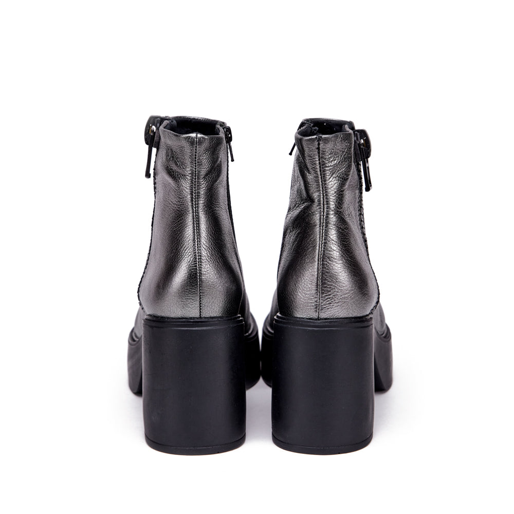 Botin Taco anouk cuero plateado oscuro
