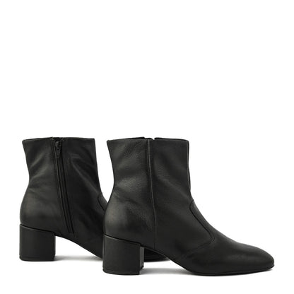 Botin taco claudine negro