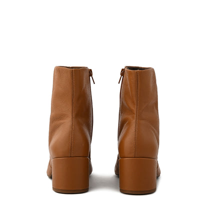 Botin taco claudine camel